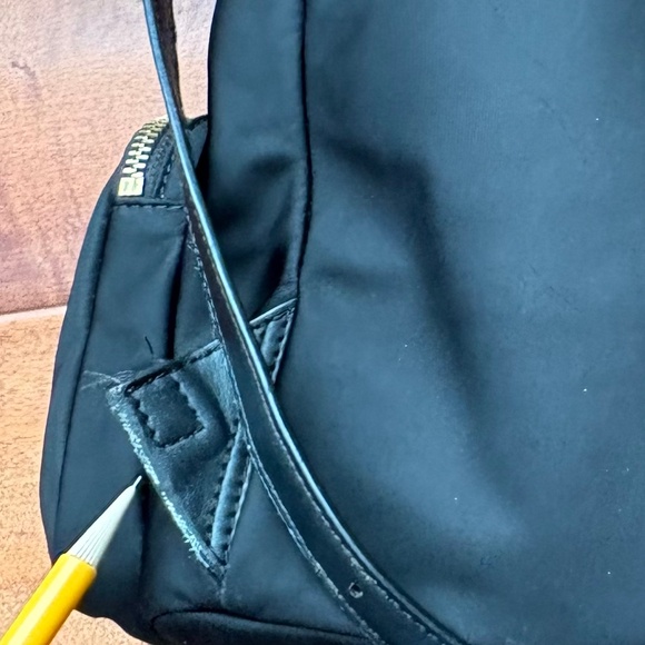 Micheal MK Abbey L Cargo Nylon Backpack Black‎ FLAWED main image 5